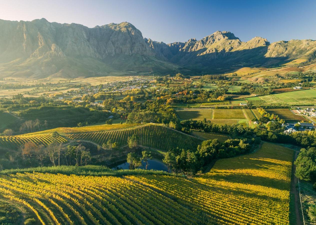 Bartinney Private Cellar Banhoek Stellenbosch Exterior photo