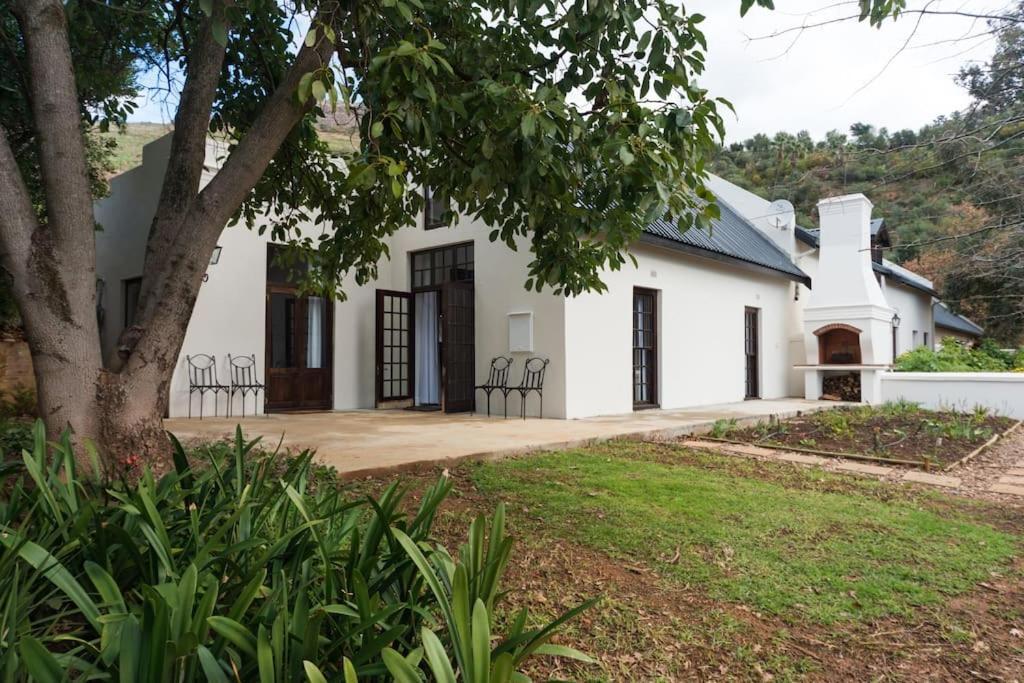 Bartinney Private Cellar Banhoek Stellenbosch Exterior photo