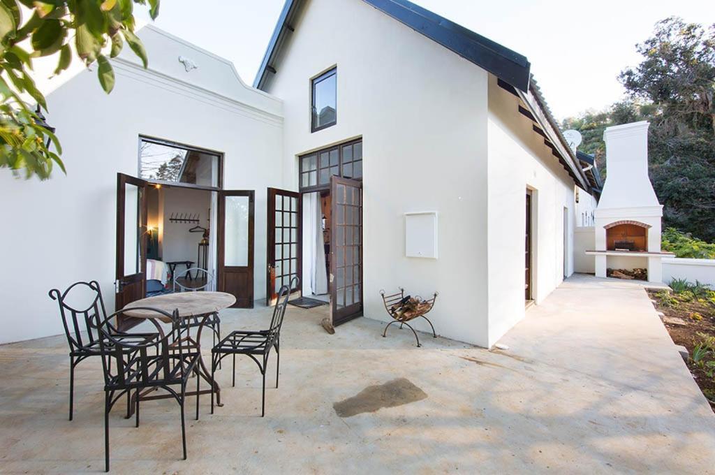 Bartinney Private Cellar Banhoek Stellenbosch Exterior photo